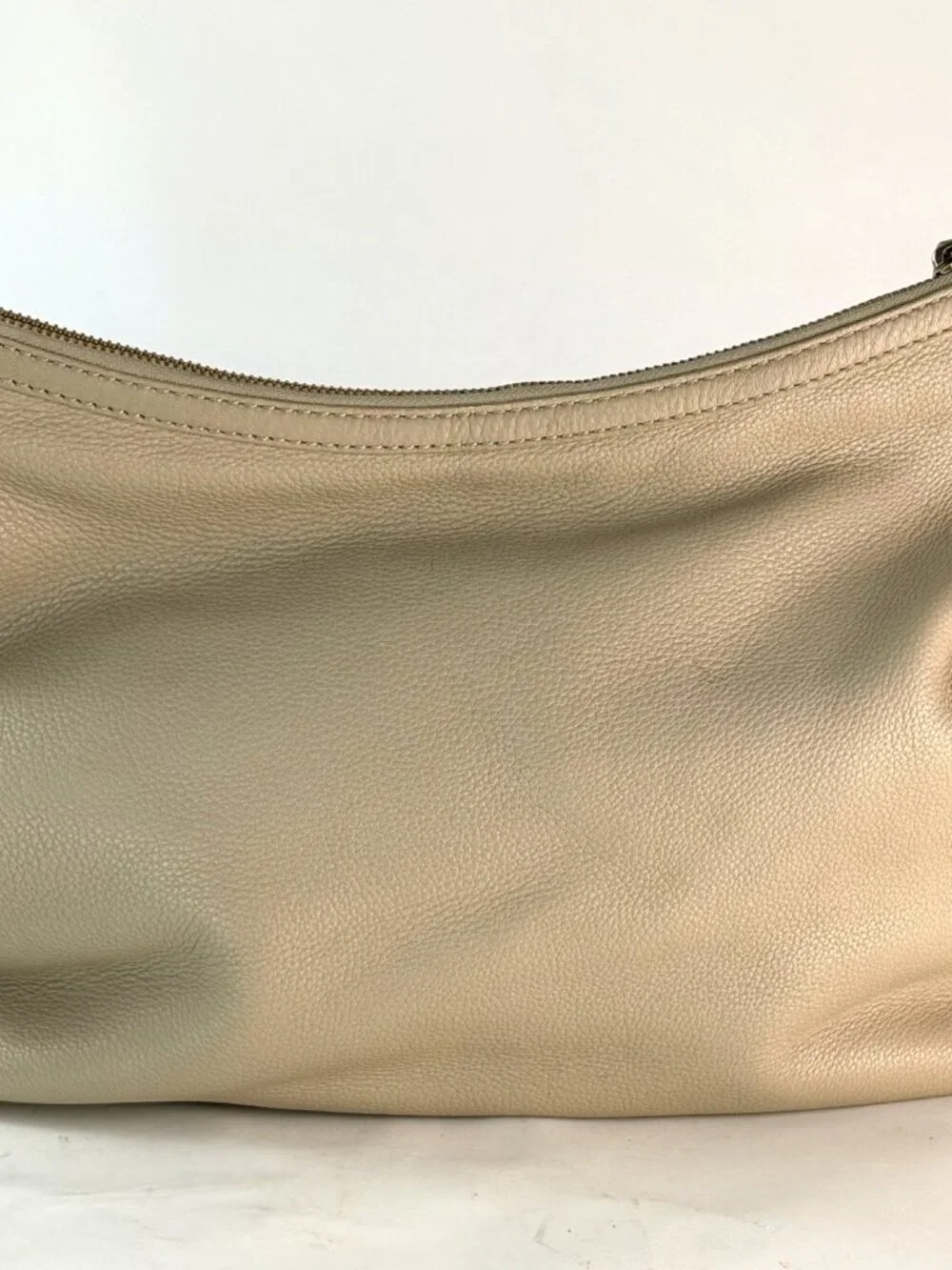 Kate Spade Cream Pebbled Leather Hobo Bag Gold Chain Shoulder Strap